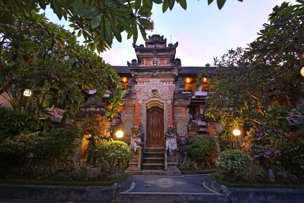 Puri Dewa Bharata Hotel & Villas Legian  Exterior photo